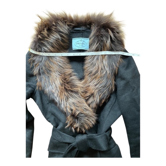 Prada Black Wool Wrap Coat with Fox Collar Size 46 (US Size 10) - Picture 6 of 16